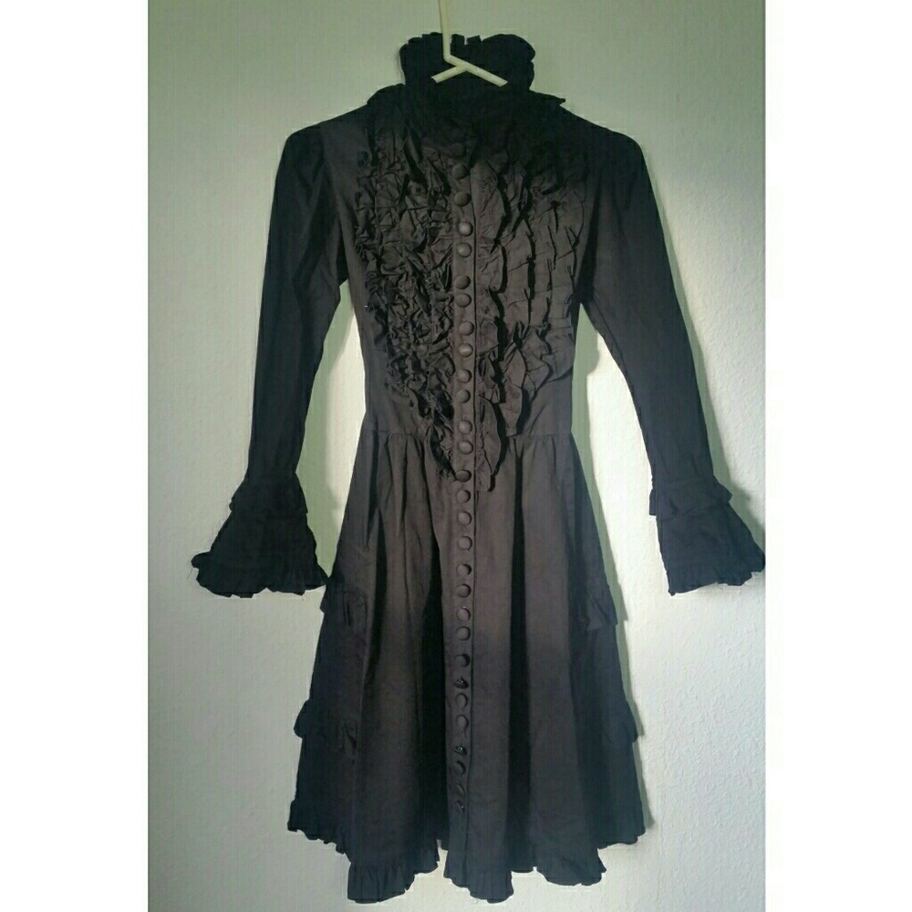 Black lolita dress